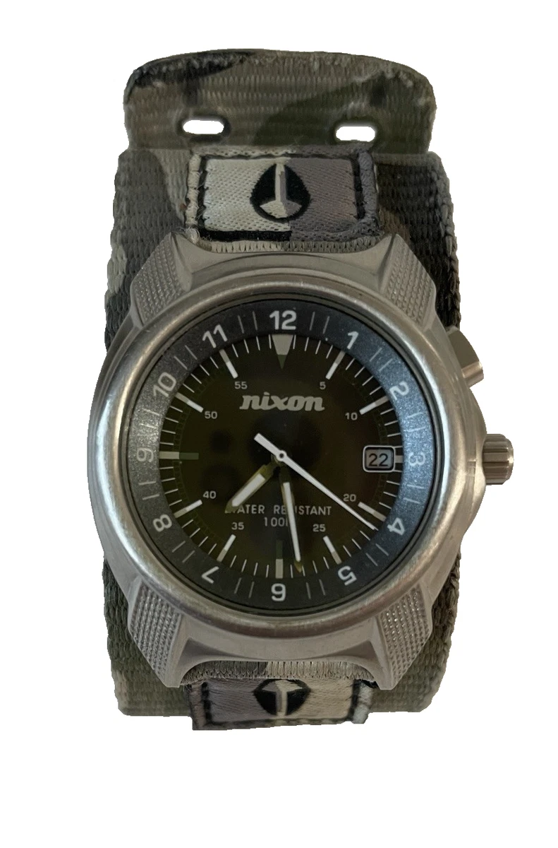 Nixon Orologio analogico al quarzo da uomo con cinturino in acciaio inox A1356-509-00, oro-rosso