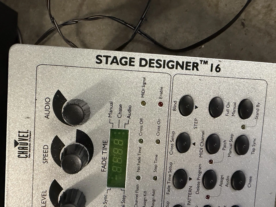 Chauvet DJ TFX-16CON Stage Designer 16 Lighting Controller with Footswitch - Image 4 of 4