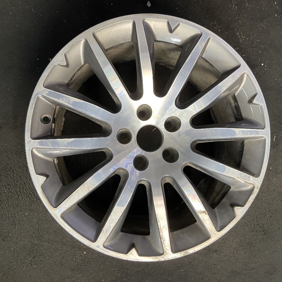 Maserati Ghibli 2014-2015 REAR Wheel P/N 670010981