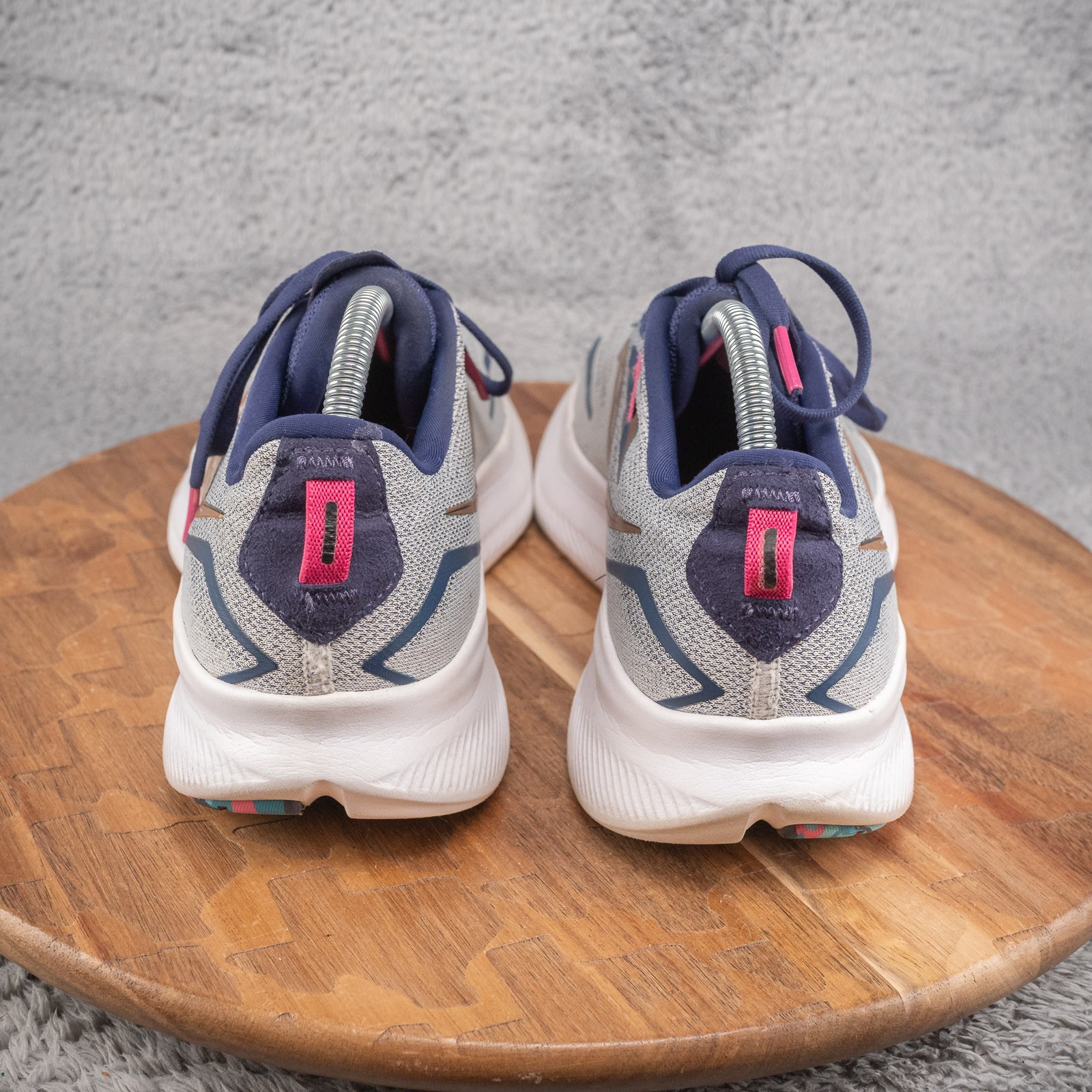 Saucony Sneakers Womens-11 Ride Fifteen Gray  Running Shoe PWR Run S10729-40 thumbnail 4