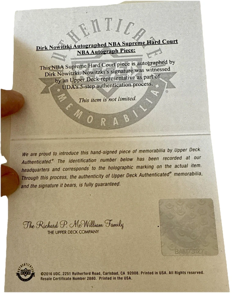 2016-17 Upper Deck NBA Supreme Hard Court DIRK NOWITZKI игровой б/у пол AU РЕДКИЙ - Изображение 3 из 4