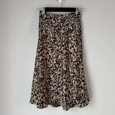Sienna Sky Cheetah Print Skirt with Short Inner Slip Lightweight Fall Size Small
