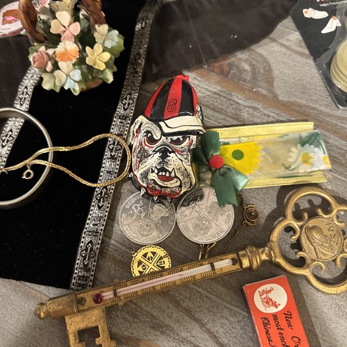 Grandma Grandpa Junk Drawer Trinket Knick Knack Lot - Picture 9 of 16