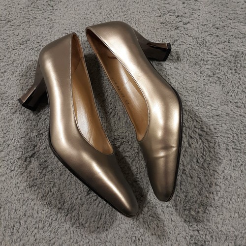 Salvatore Ferragamo Womens Heels Shoes Mid Size 7 B Silver Leather Made In Italy - Picture 5 of 12