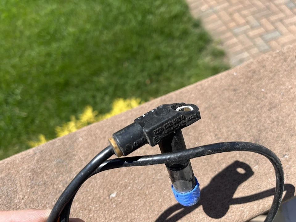 Sensor de posición de manivela BMW 533i E28 1983-1984 OEM 82277NM 633i calibre E Foto 3 de 4