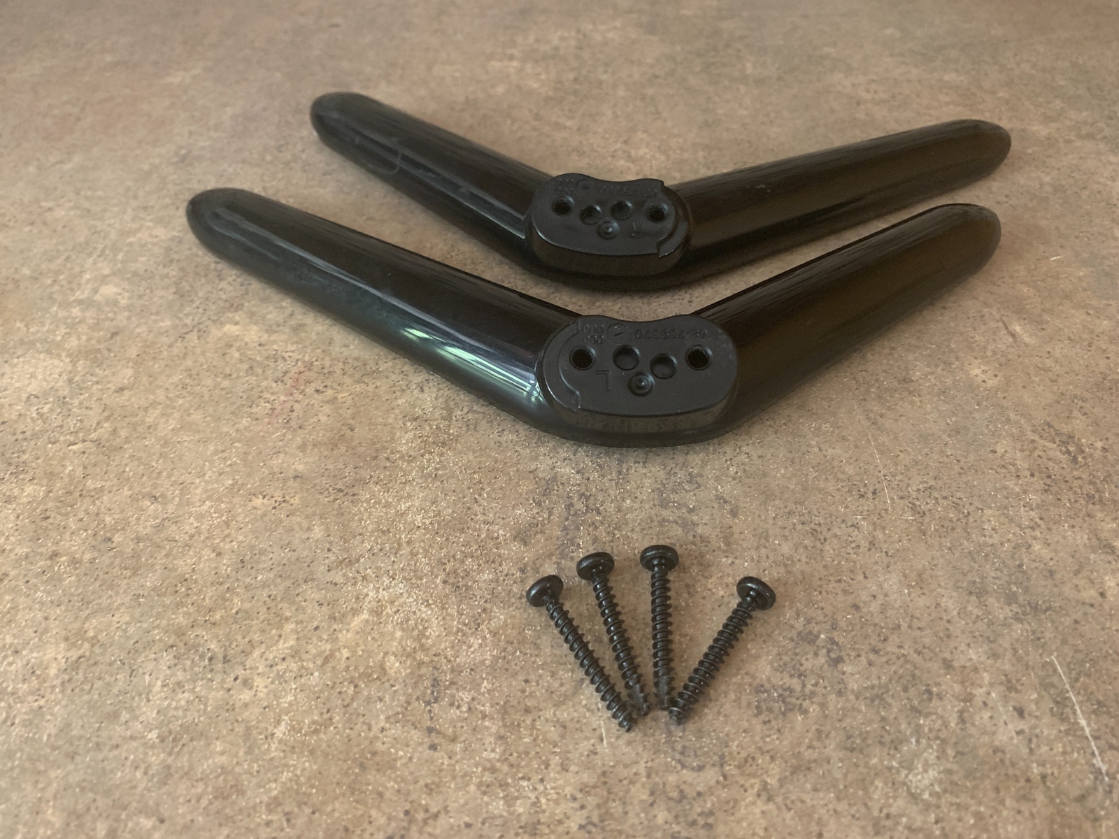 TCL 55US57 55FS3750 50FS3800 48FD2700 Stand Legs W/Screws J5-9