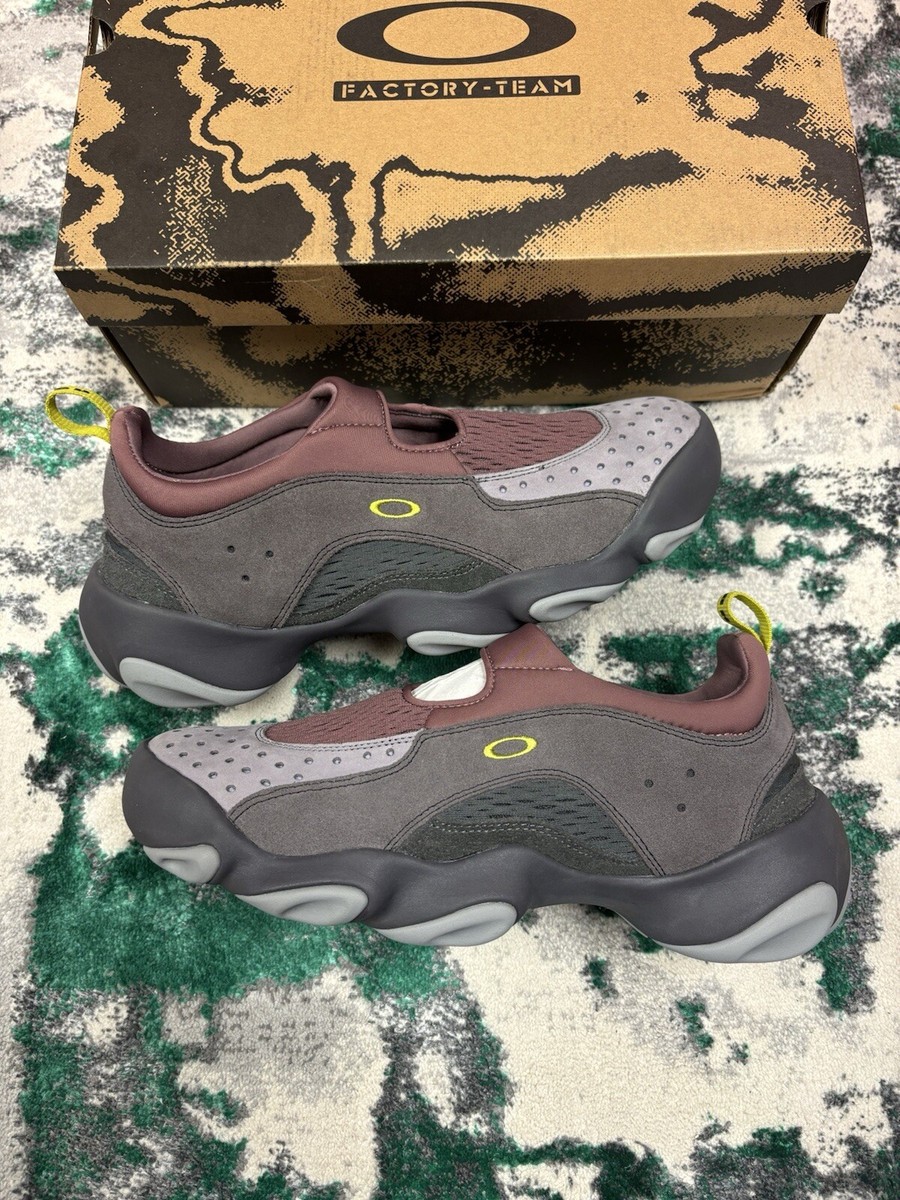 Oakley Factory Team Flesh Sandals Rose Taupe Size UK 10.5 US 11.5 