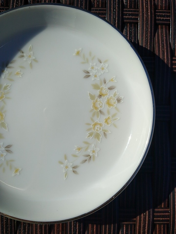 Lady Carolyn Fine China of Japan Coaster Yellow & White Floral Gray