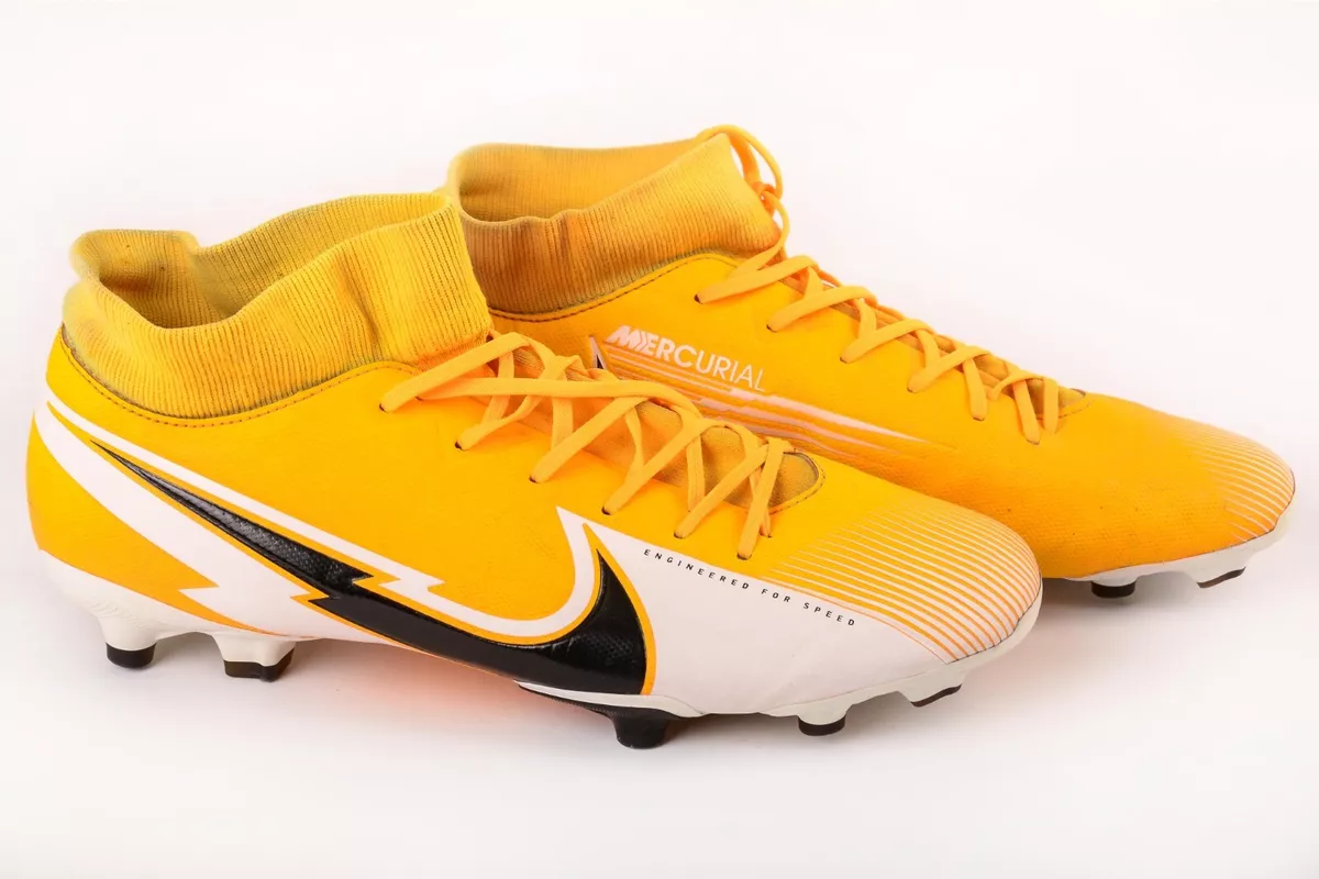 NIKE MERCURIAL SUPERFLY 7 ACADEMY SOCCER BOOTS CLEATS AT7946 801 US 11.5 MENS