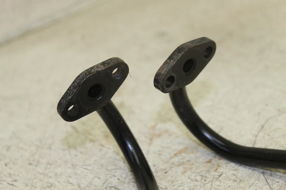 2006 SUZUKI KATANA 750 ШЛАНГИ ОХЛАДИТЕЛЯ МАСЛА ДВИГАТЕЛЯ O5 - Изображение 2 из 4