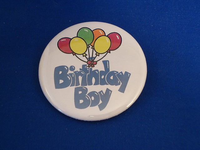 "BIRTHDAY BOY" Lot of 5 BUTTONS pins pinbacks 2 1/4" badges CELEBRATION ...
