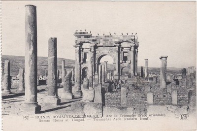 AL018 ALGERIA - TIMGAD - ROMAN RUINS - TRIUMPHAL ARCH