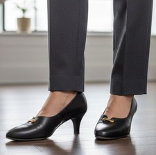 Vintage Selby "Comfort Flex" Leather Pumps - Size 6.5