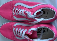 NWOB WOMENS VANS OFF THE WALL BRIGHT PINK LOW TOP SNEAKERS/SHOES-SIZE 6.5 WOMEN/