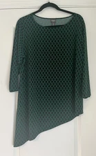 Chicos Travelers Collection Women’s Green Trellis Print Asymmetric Top Size 3