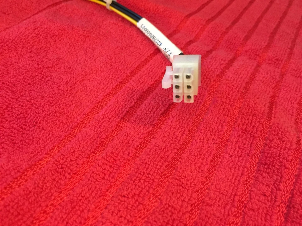 2 Pcs GPU POWER CABLE 6 PIN TO 6 PIN PCIE ORIGINAL FOR SERVER SYSTEM - Image 3 of 4