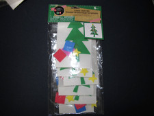 Crafters Square Foam Craft Kit Green Red Christmas Tree 6 ct Kids Arts  Crafts
