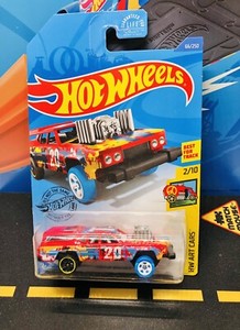 2020 HOT WHEELS RED - â€œCRUISE BRUISERâ€  STATION WAGON DEMOLITION DERBY