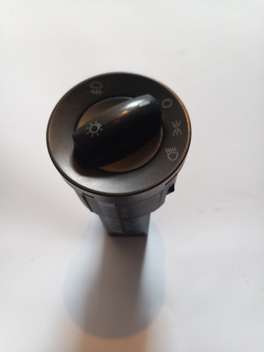 VW Polo 9N Lichtschalter Vw Nr.: 6Q0941531B mit Nebel Schalter Original