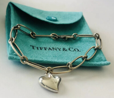 Tiffany Elsa Peretti 925 Full HEART Charm Oval Linked