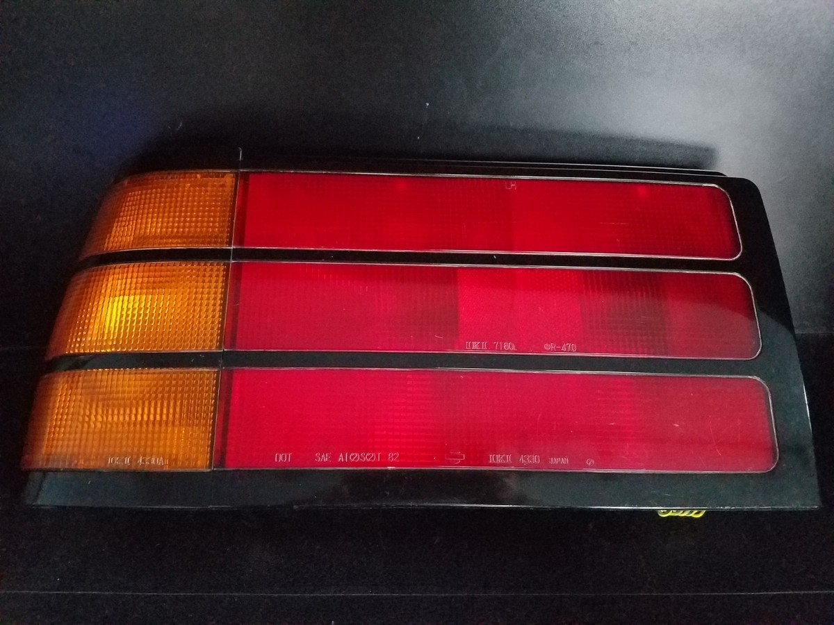 84 85 86 NISSAN 200SX SILVIA S12 COUPE DRIVER LEFT TAIL LIGHT TAIL
