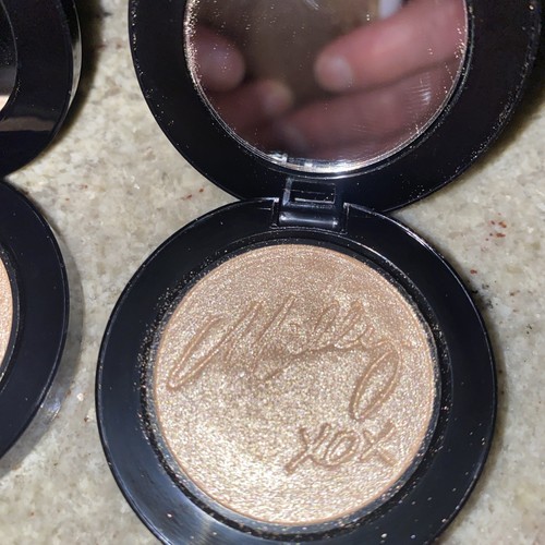 (2) Mally Effortlessly Airbrushed Highlighter ~ STARDUST ~ 0.05 oz +brush, nwob - Picture 2 of 6