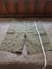 Men  s Levi  s Cargo Shorts Olive Green Printed Size 42