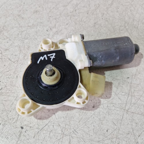 M7* Mercedes W211 Fensterhebermotor Fensterheber vorne rechts A2118203042