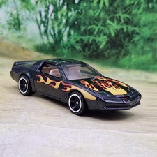 Hot Wheels Knight Rider KITT Diecast Model Car 1/64 (E) Excellent Condition
