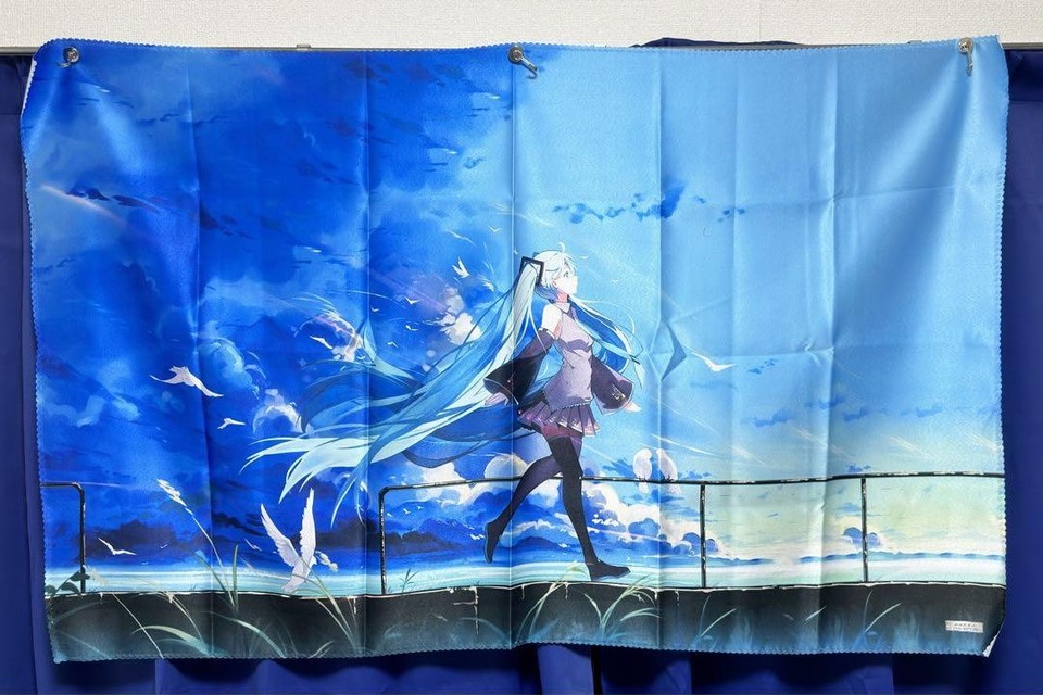 Hatsune Miku Tablecloth Cute & Stylish Table Hanging Cosplay Goods ...