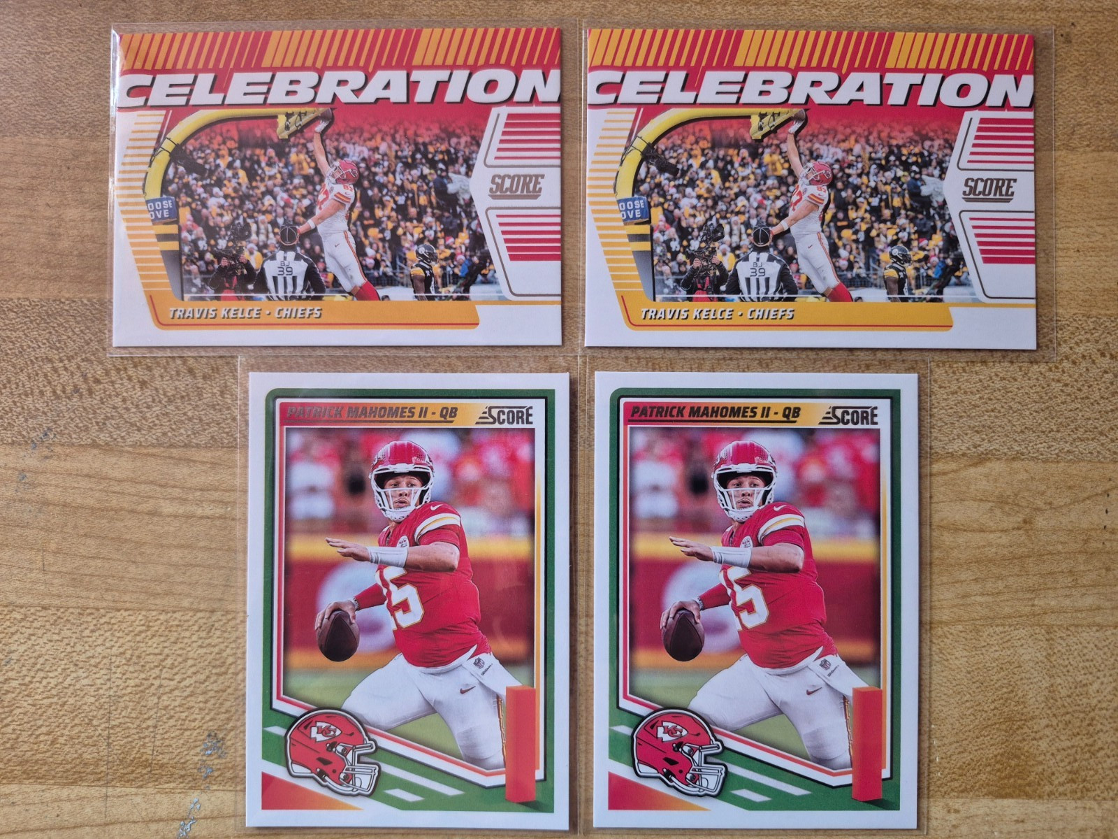 Kansas City Chiefs 4  card lot 2 Travis Kelce inserts and 2 Patrick Mahomes