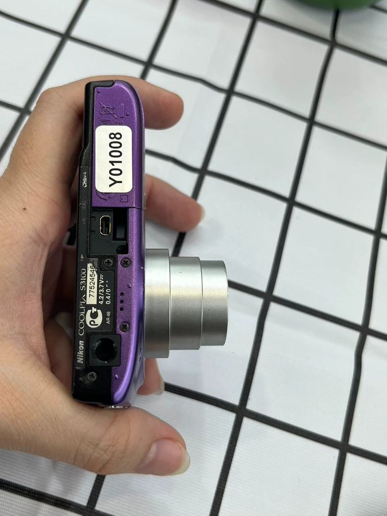 Nikon COOLPIX S3100 Purple 14.0MP 5X Optical Zoom Compact Digital