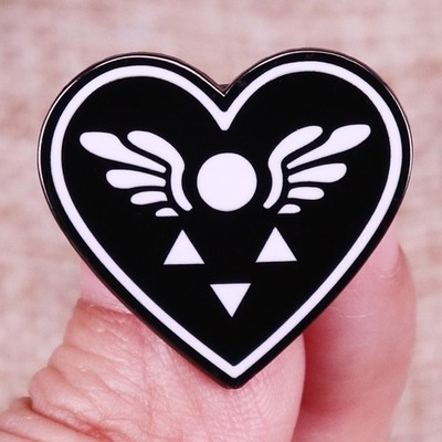Deltarune Soul Dark Heart Undertale Game Gamer Fan Pin Anstecker