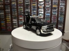 1 64 Greenlight 2018 Dodge RAM 3500 Laramie Dually Driver Series 5 Crane Truck