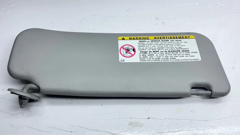 Parasol lado izquierdo Toyota Corolla/Matrix 2003-2008 vinilo gris conductor Foto 3 de 3