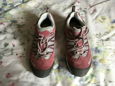 Clorts athletic sneakers Maroon Gray Black 7