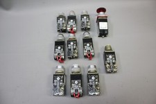LOT OF ALLEN BRADLEY PUSHBUTTONS MISC MODELS
