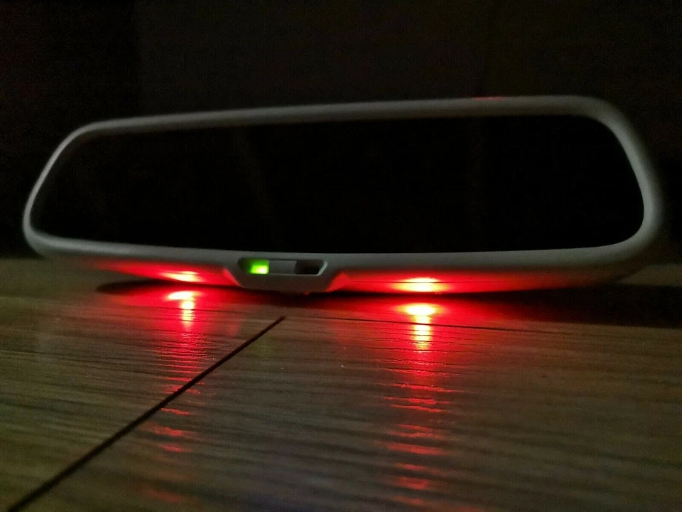 Espejo retrovisor interior atenuación automática luz LED 3BG para VW Passat W8 B5.5 Foto 2 de 4