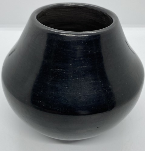 Early Antique in Style of Maria Martinez Early San Ildefonso Blackware Pot - Picture 3 of 8