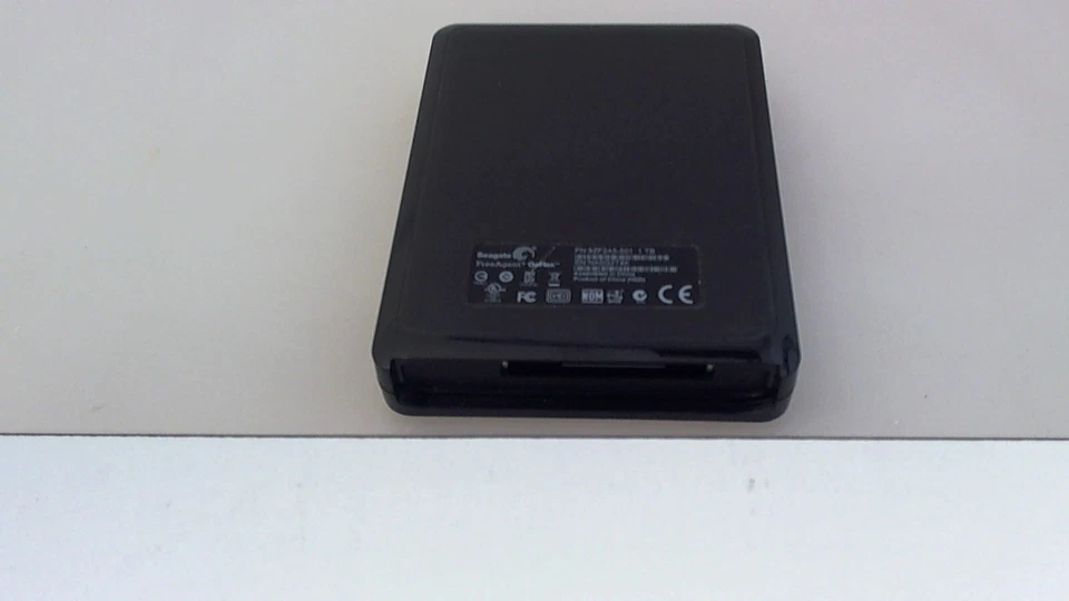 Seagate FreeAgent GoFlex 1TB Portable USB External Hard Drive 9ZF2A5-501 - Image 2 of 3