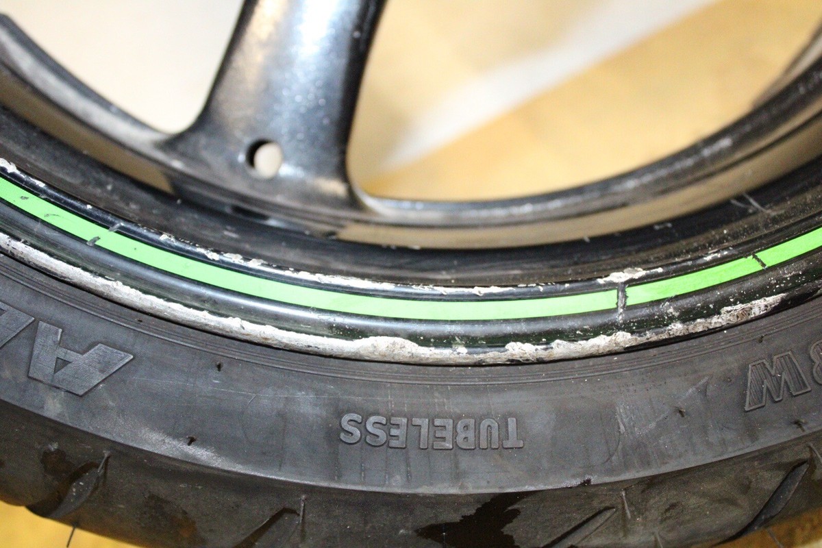 2016-2020 Kawasaki Ninja ZX10R ZX10 Rear Back Wheel Rim OEM