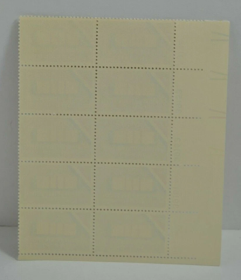 USA 15 Cent Stamp Block of Ten HONORING VIETNAM VETERANS Scott 1802 - Image 3 of 4