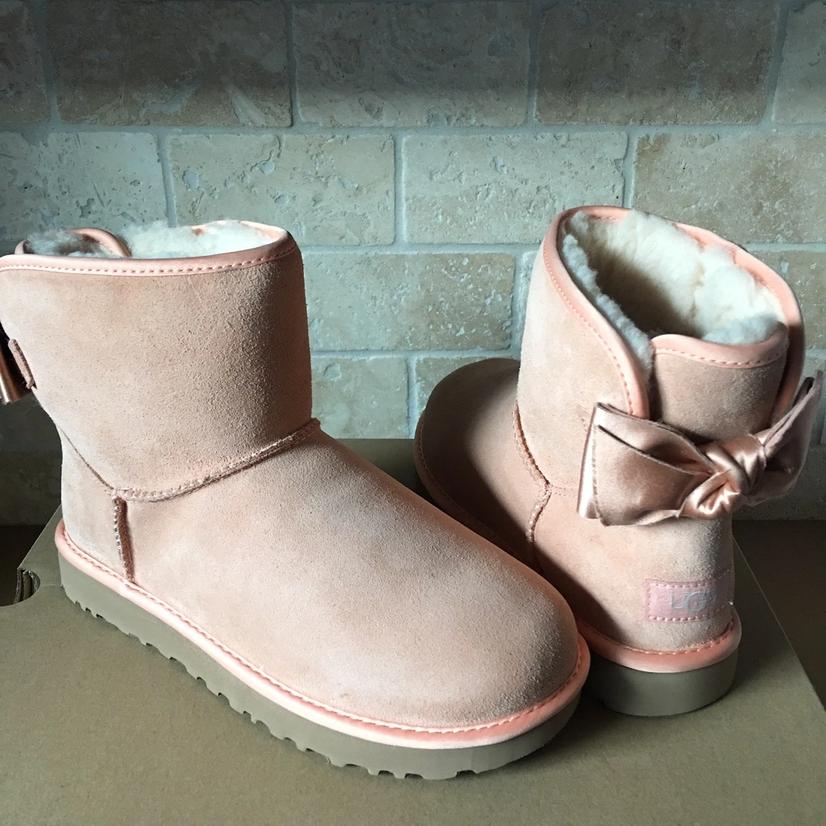 Ugg boots top satin bow mini