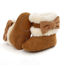 Baby brown fur lined snow boots size 4-5 toddler