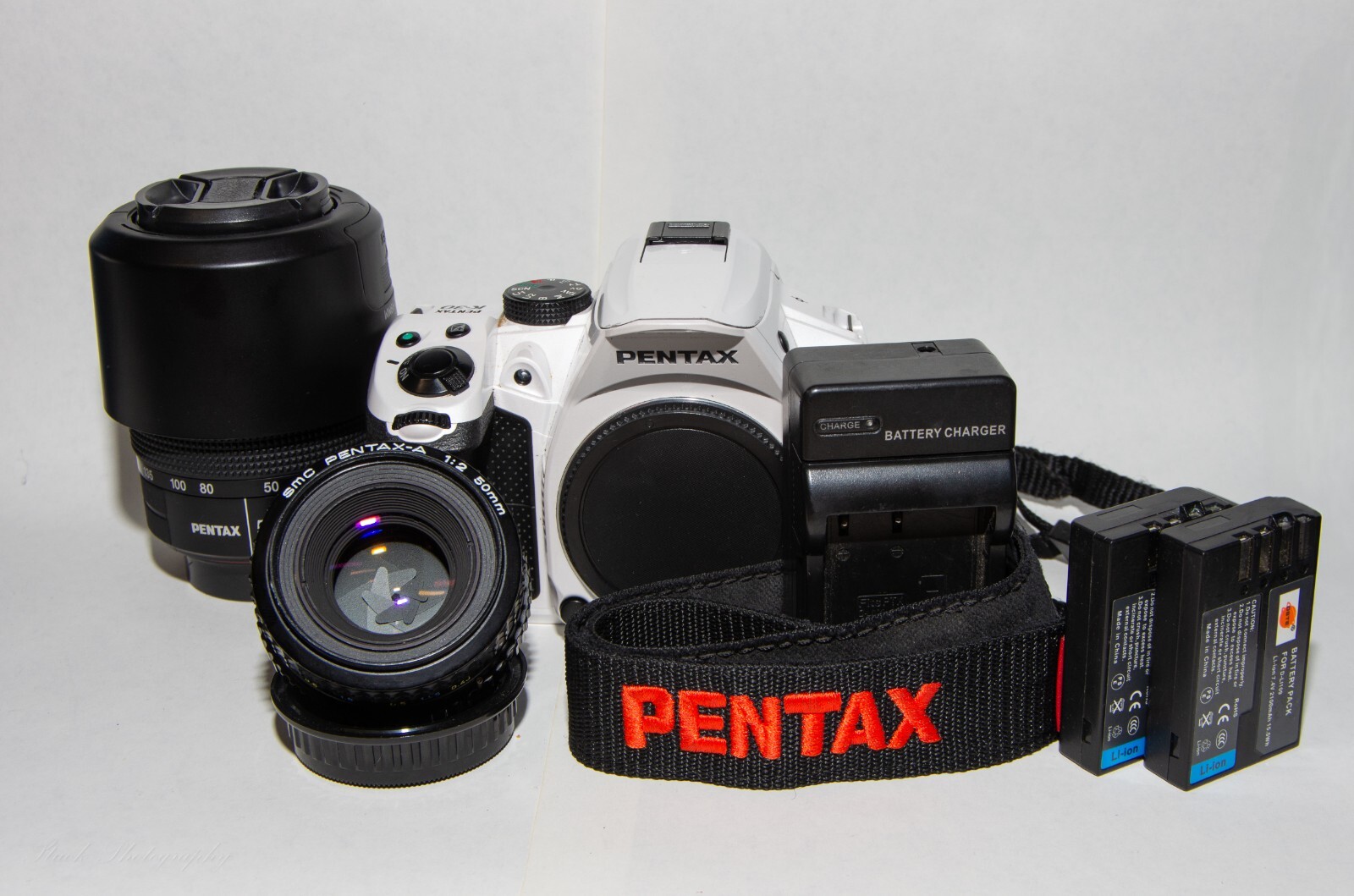 BUNDLE Pentax K-30 16.5mp w/batteries, lenses, bag
