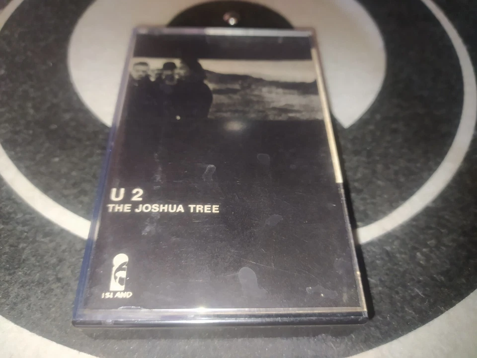 U2 - The Joshua Tree ultra rare cassette Venezuela Rodven 1987 - Image 2 of 4