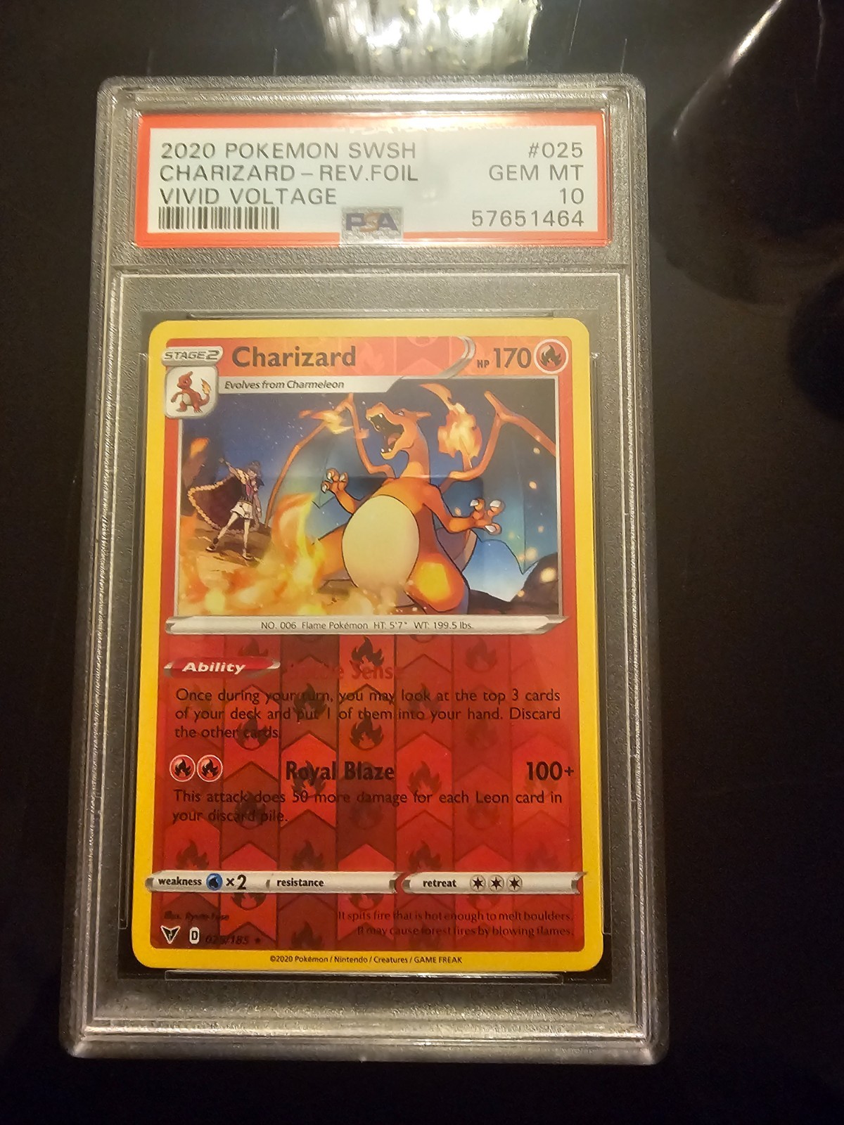 Charizard #025/185 Rev Foil PSA 10 Sword&Shield Vivid Voltage Pokemon 2020