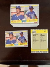 1989 FLEER BASEBALL / LUIS DE LOS SANTOS/ / 95 CARD COUNT / MINT