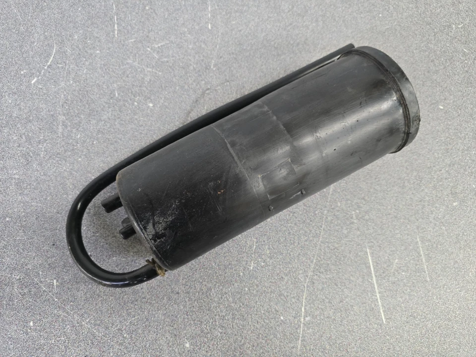 NICE USED ORIGINAL GENUINE PORSCHE 911 924 944 968 928 CHARCOAL CARBON CANISTER - Image 3 of 4