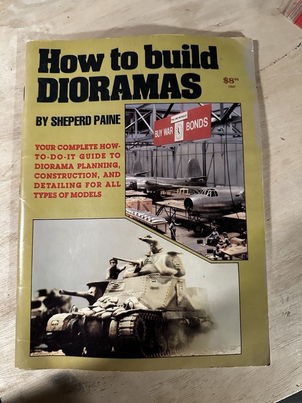 How to Build Dioramas by Sheperd Paine (1980, Great Condition)